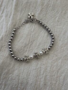 Silver Floral Beaded Women's Bracelet - Unbranded